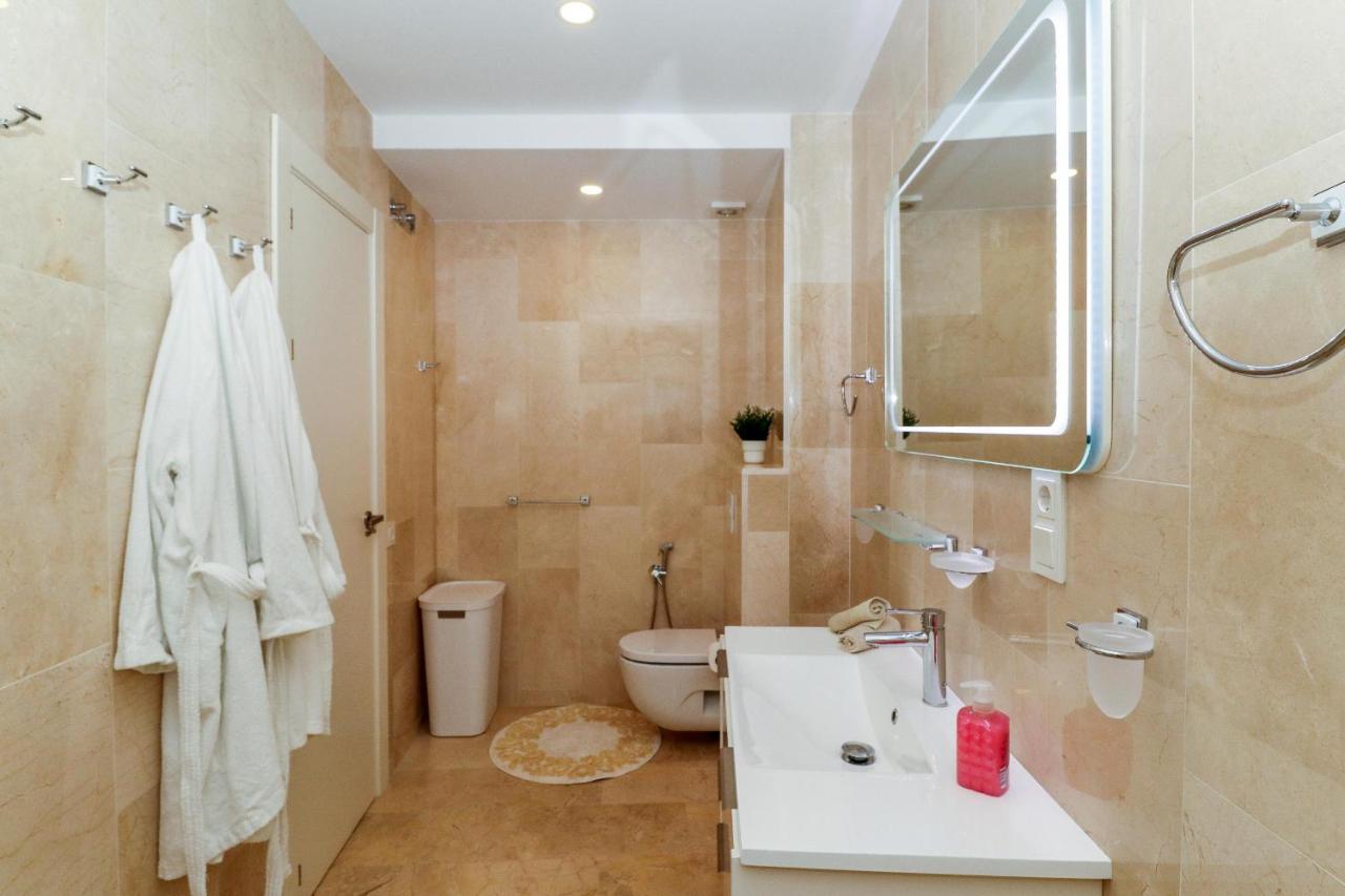Penthouse With Panoramic Views - Puerto Marina Apartamento Benalmádena Exterior foto